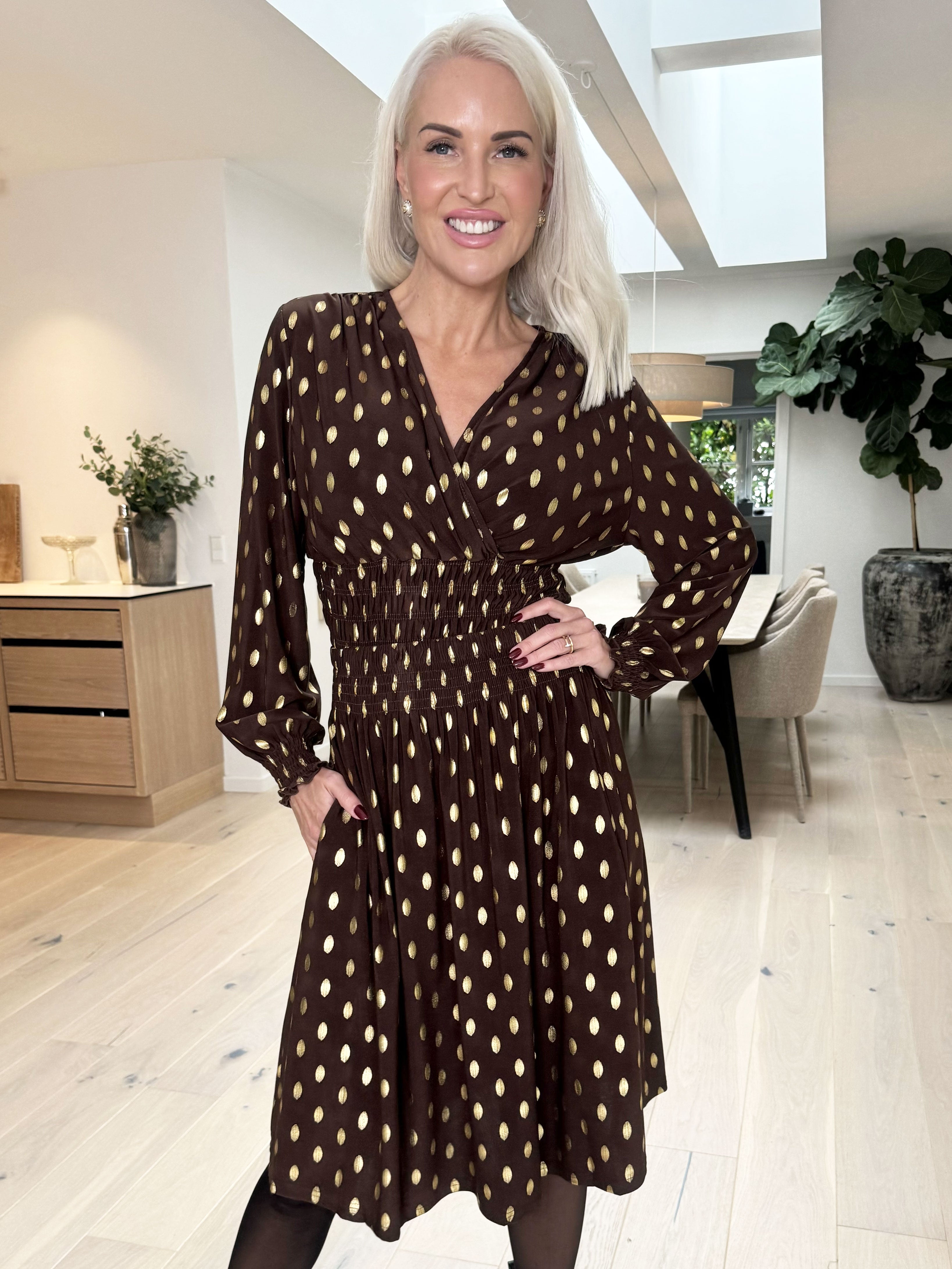 Pams Gold Dot Skirt - Nederdel i krølfrit stof med lommer